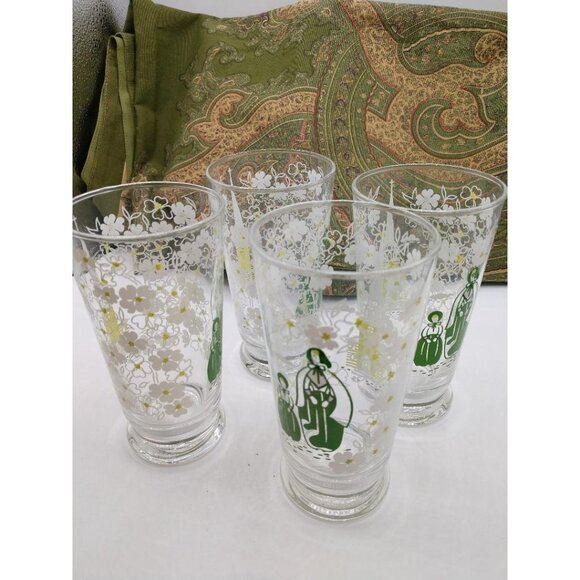 Set Of 4 Vintage Floral & Village Scene Glass Tumblers Amish - Picture 1 of 6
